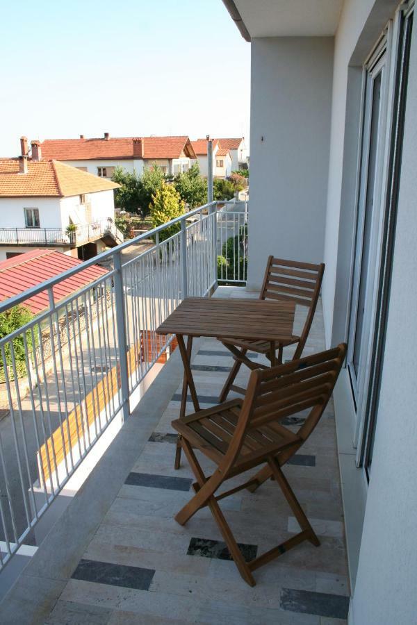 Apartment Vuk Pula Exterior foto